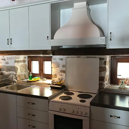 Annousa's House & 4*