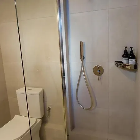 Annousa's House & 4* Kallirakhi