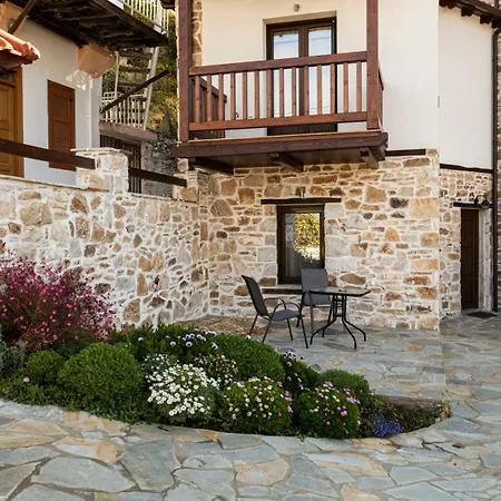 Annousa's House & Appart hôtel Kallirákhi