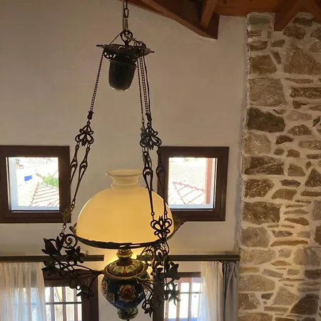 Annousa's House & 4*