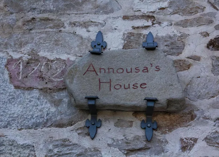 アパートホテル Annousa's House &