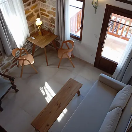 Annousa's House & *