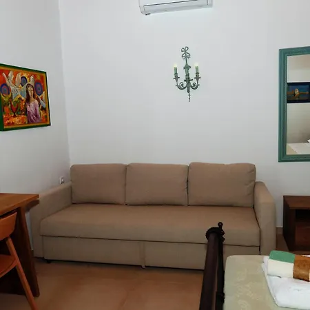 Annousa's House & * Kallirakhi