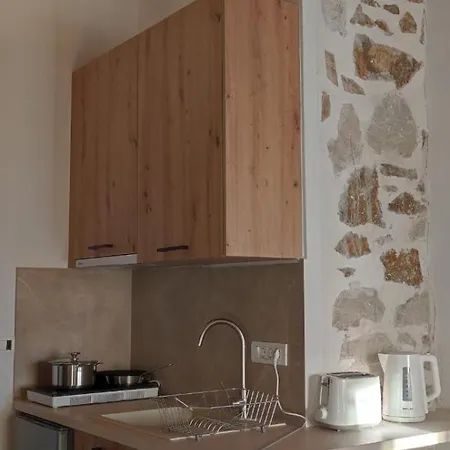 Annousa's House & 4* Kaliráhi