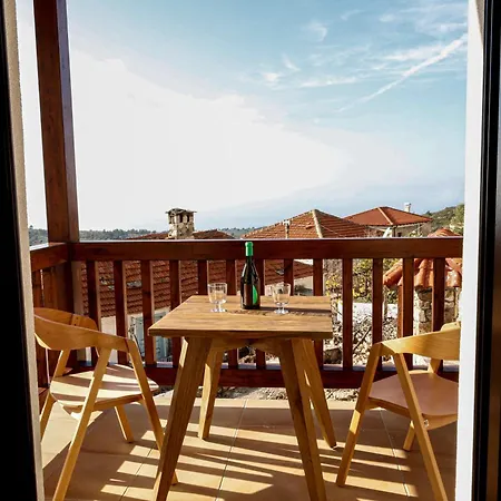 Apartmanhotel Annousa's House & Kaliráhi