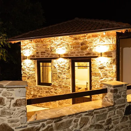 Annousa's House & 4* Kaliráhi