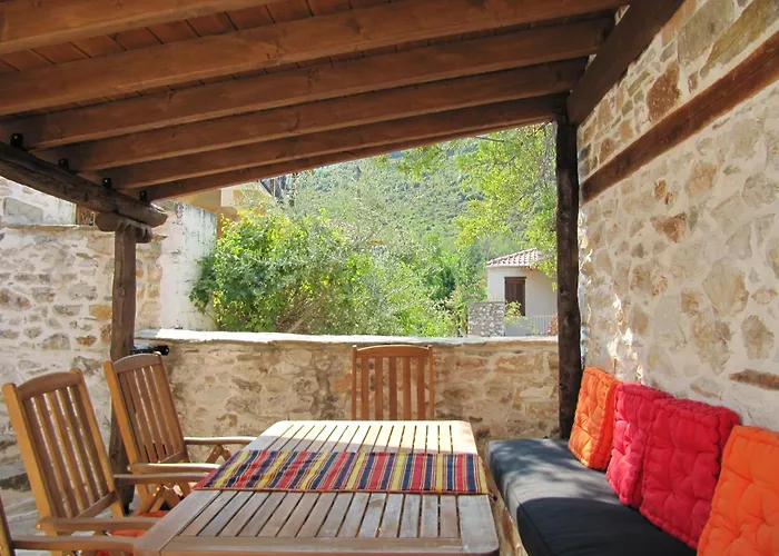 公寓式酒店 Annousa's House & 4*