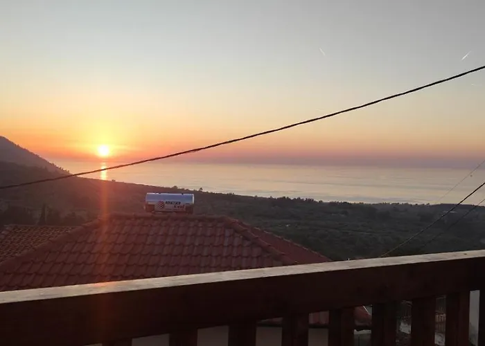 公寓式酒店 Annousa's House & 4*